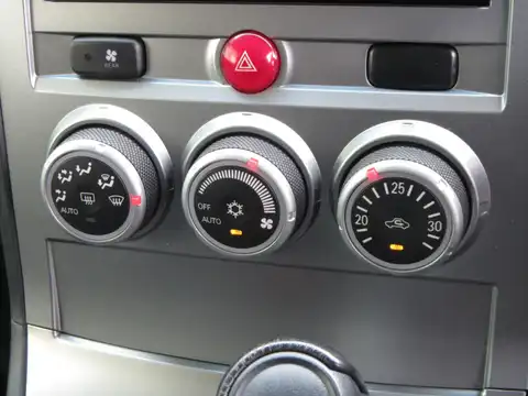 カタログ画像：デリカＤ：５ （DELICA D:5） Ｇ パワーパッケージ 2014年4月 DBA-CV5W 2400cc ダイヤモンドブラックマイカ 内装
