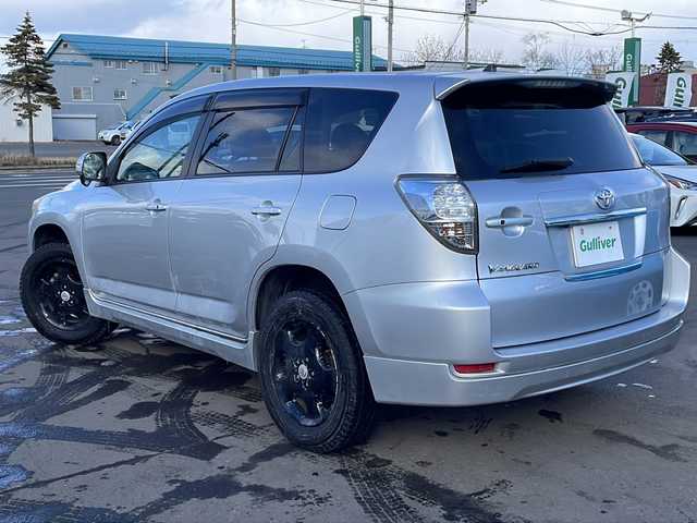 トヨタ ヴァンガード 240S Gパッケージ 道東・釧路十勝 2008(平20)年 12.2万km シルバーM ４WD/純正ＨＤＤナビ（NHZN-W57）/CD/DVD/SD/AUX/バックカメラ/フルセグTV/シートヒーター/パワーシート/プッシュスタート/クルーズコントロール/ダウンヒルアシストコントロール/MTモード付AT/ドアバイザー/フォグランプ/横滑り防止装置/オートライト/エンジンスターター/ETC/積込サマータイヤ