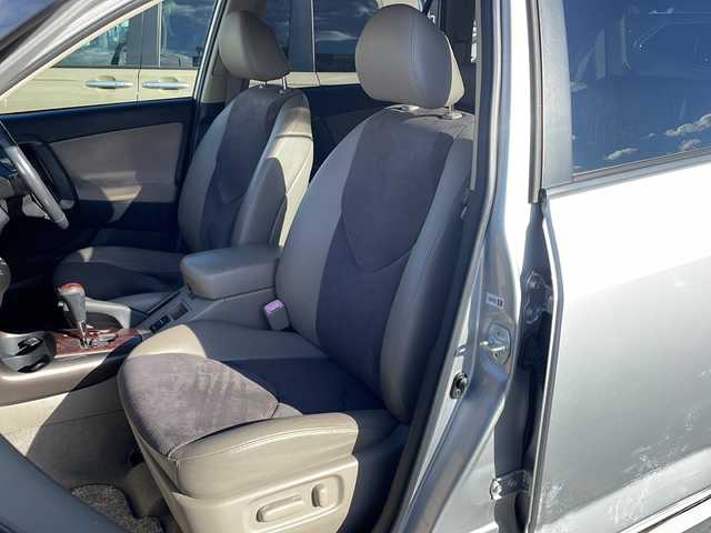 トヨタ ヴァンガード 240S Gパッケージ 道東・釧路十勝 2008(平20)年 12.2万km シルバーM ４WD/純正ＨＤＤナビ（NHZN-W57）/CD/DVD/SD/AUX/バックカメラ/フルセグTV/シートヒーター/パワーシート/プッシュスタート/クルーズコントロール/ダウンヒルアシストコントロール/MTモード付AT/ドアバイザー/フォグランプ/横滑り防止装置/オートライト/エンジンスターター/ETC/積込サマータイヤ