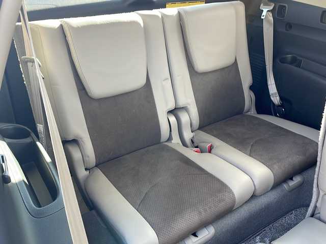 トヨタ ヴァンガード 240S Gパッケージ 道東・釧路十勝 2008(平20)年 12.2万km シルバーM ４WD/純正ＨＤＤナビ（NHZN-W57）/CD/DVD/SD/AUX/バックカメラ/フルセグTV/シートヒーター/パワーシート/プッシュスタート/クルーズコントロール/ダウンヒルアシストコントロール/MTモード付AT/ドアバイザー/フォグランプ/横滑り防止装置/オートライト/エンジンスターター/ETC/積込サマータイヤ
