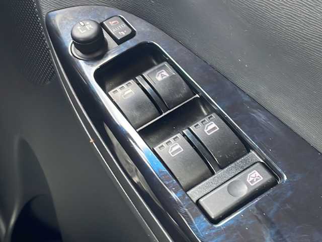 ダイハツ タント カスタム RS トップED SA Ⅲ 道東・釧路十勝 2017(平29)年 5.5万km ブラックマイカメタリック 4WD/ワンオーナー/純正メモリナビ/　(AM.FM.CD.DVD.SD.TV.BT.USB)/バックカメラ/スマートアシストIII/ハーフレザーシート/D席シートヒーター/両側パワースライドドア/アイドリングストップ/LEDヘッドライト/フォグランプ/オートライト/純正フロアマット/ETC/純正ドライブレコーダー/横滑り防止装置/ステアリングスイッチ/ベンチシート/リアサンシェード/プッシュスタート/スマートキー/スペアキー