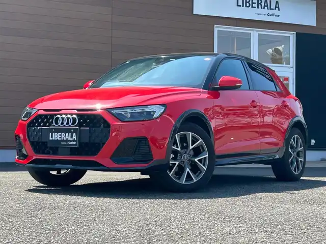 アウディ Ａ１ SB シティカーバーLTD ED 宮崎県 2020(令2)年 4.2万km ミサノレッドパールエフェクト ２５０台限定モデル/Sライン・インテリアプラスパッケージ/ナビゲーションパッケージ/コンビニエンスパッケージ/センターアームレスト/純正ナビゲーション/・Bluetooth/・USB/・AM/FM/前後ドライブレコーダー/ハーフレザーシート/・D/Nシートヒーター/バックカメラ/ETC2.0