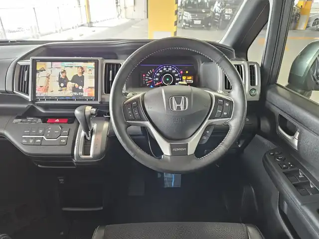 ホンダ ステップワゴン スパーダ Z クールスピリット 香川県 2013(平25)年 5.1万km ポリッシュドメタルメタリック 〇純正9インチナビ/〇フルセグTV/〇パワースライドドア（両側）/〇バックカメラ/〇ビルトインETC/〇クルーズコントロール/〇HIDヘッドランプ/〇オートライト/〇フォグランプ/〇純正17インチアルミ/〇革巻きステアリング/〇パドルシフト/〇ファブリック/合皮コンビシート/〇オートエアコン/〇スマートキーシステム/〇禁煙車