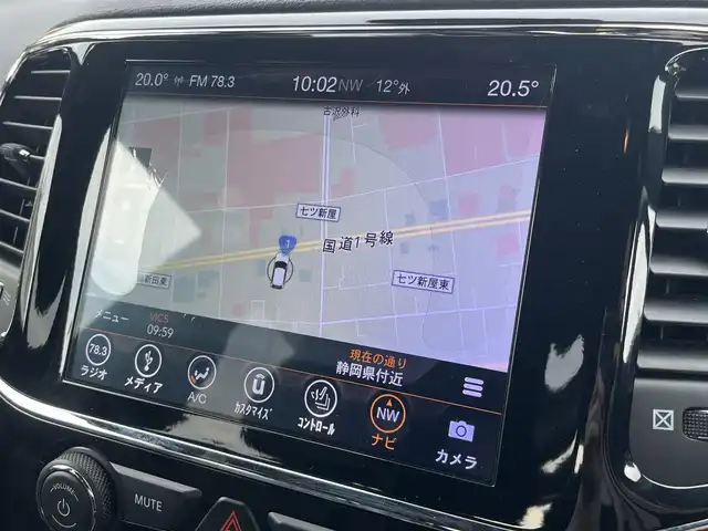 クライスラー・ジープ ジープ グランドチェロキー LTD 静岡県 2019(令1)年 3.6万km 白 レザーシート/電動リアゲート/ブラインドスポットアシスト/純正ナビ/(Bluetooth/CarPlay/フルセグ)/衝突被害軽減システム/バック/フロント/サイドカメラ/アダプティブクルーズコントロール/レーンキープアシスト/パーキングアシスト/ダウンヒルアシストコントロール/メモリー付パワーシート/シートヒーター/エアコン/スマートキー/ETC/ドライブレコーダー/純正フロアマット/純正18インチアルミホイール/保証書/取扱説明書/スペアキー/社外22インチ夏タイヤAW 有り