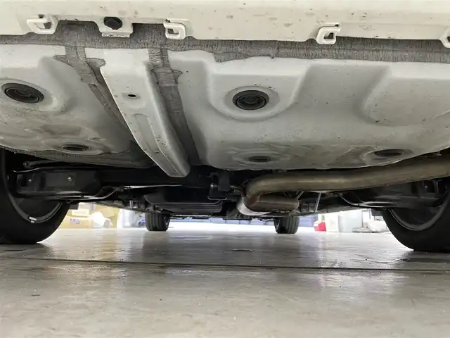 トヨタ アルファード S Cパッケージ 滋賀県 2021(令3)年 4.4万km ホワイトパールクリスタルシャイン 禁煙車/ツインムーンルーフ/純正9型ナビ/（CD/DVD/Bluetooth/USB/Apple Car Play/Android Auto/Miracast/フルセグTV)/バックカメラ/両側パワースライドドア/純正12.1型フリップダウンモニター/ビルトインETC/前後ドラレコ/パワーバックドア/1列目シートヒーター/シートベンチレーション/1列目2列目パワーシート/ステアリングヒーター/オットマンチェア/LEDヘッドライト/オートライト/トヨタセーフティセンス/　・オートハイビーム/　・レーントレーシングアシスト/　・プリクラッシュセーフティ/　・レーダークルーズコントロール/クリアランスソナー/ロードサインアシスト/先行車発進告知機能/MTモード付AT/電動パーキングブレーキ/オートブレーキホールド/プッシュスタート/スマートキー/スペアキー