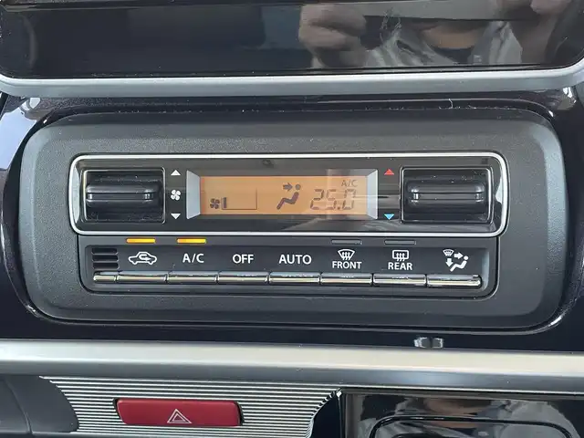 スズキ スペーシア カスタム HYBRID XS 宮崎県 2022(令4)年 4.1万km ピュアホワイトP 社外ナビ【KENWOOD製】/(AM/FM/DVD/CD/BT)/フルセグTV/バックカメラ/スペアキー/両側パワースライドドア/コーナーセンサー/追従走行クルーズコントロール/シートヒーター/横滑り防止装置/ステアリングスイッチ/オートライト/純正フロアマット/純正15インチアルミホイール