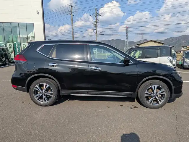 日産 エクストレイル 20Xi 福井県 2020(令2)年 5.5万km ダイヤモンドブラック 全方位カメラ/純正18インチAW/プロパイロット/デジタルインナーミラー/４WD/コーナーセンサー/前方ドライブレコーダー/全席シートヒーター/オートホールド/純正メモリナビ（CD/DVD/USB/iPod）/フルセグテレビ/衝突被害軽減システム/横滑り防止装置/盗難防止装置/LEDヘッドライト/ETC/純正フロアマット/スマートキー