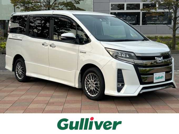 新着情報“ノアハイブリッドSi ダブルバイビー”2018年式ホワイトパールクリスタルシャイン入荷しました！